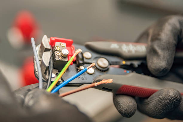 Professional Electrician in Bolingbrook, IL